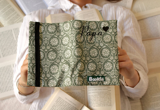 Couverture personnalisée : le cadeau idéal pour un lecteur